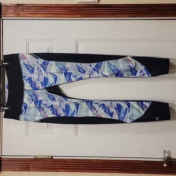 Athleta Luminous Powder Peak Tight Medium - Picture 2 of 11